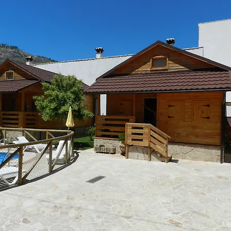 Cabanas De Madera El Rinconcillo Arroyo Frio Camera foto